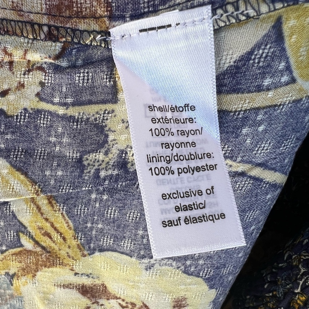 NWOT Maurices Women’s Blue Floral Smocked Midi Dress - Picture 11 of 14